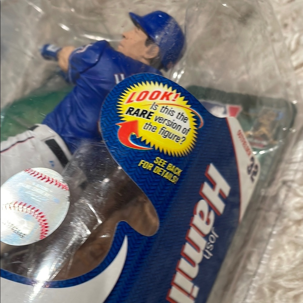 Baseball Card and statue - Picture 9 of 9